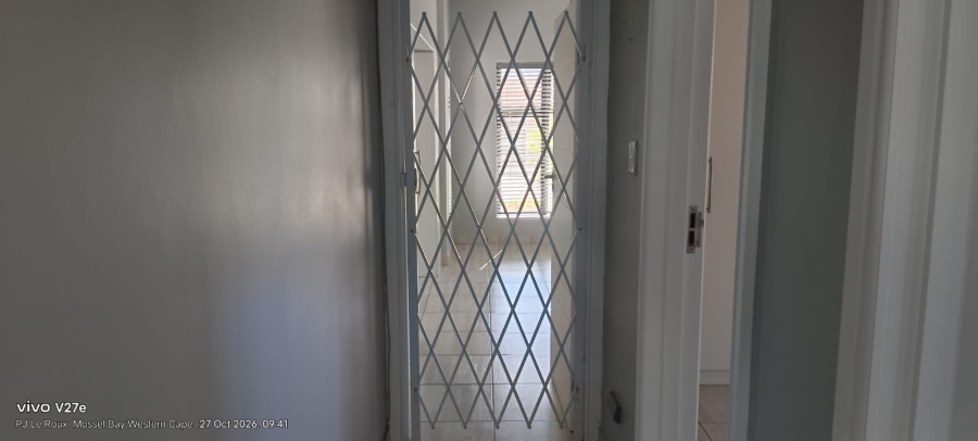 3 Bedroom Property for Sale in Hartenbos Central Western Cape